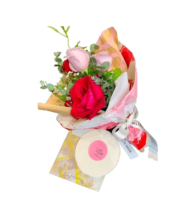 「体感型UPCYCLE ARTWORK フラワーロスを活用した薔薇のブーケづくり」
