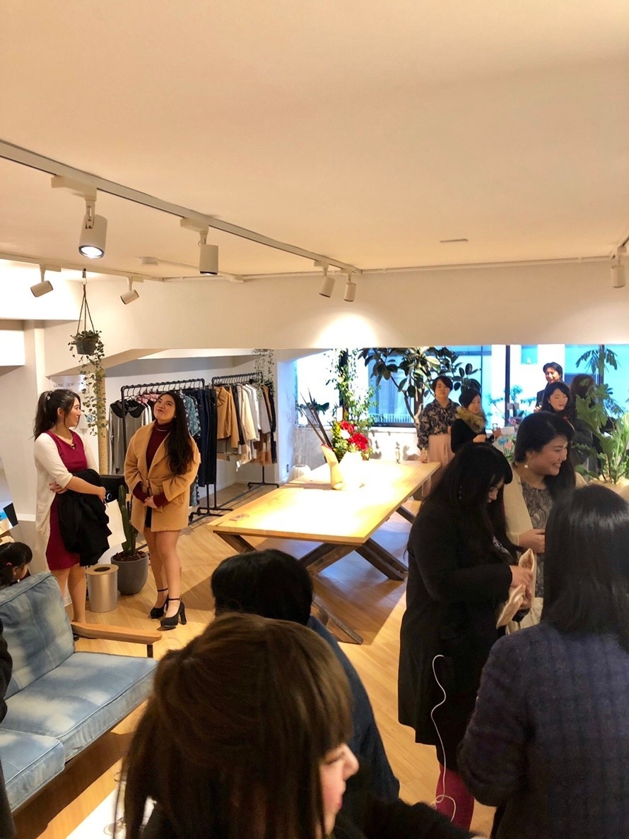 赤坂ショールーム1