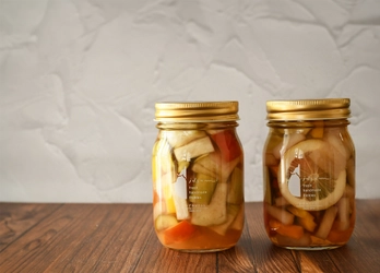 “いつも”の備えを、もっと手軽に。 いずみピクルスが提案するサブスク型の防災備蓄 「ローリングストックピクルス」登場