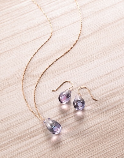 アロマネックレス・アロマフックピアス