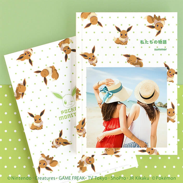 写真入り表紙のみ。さわやかなグリーンのドット柄に、いろんなポーズのイーブイがいっぱい!