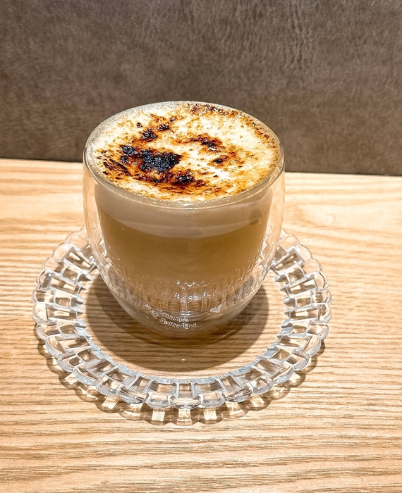 ブリュレホットラテ