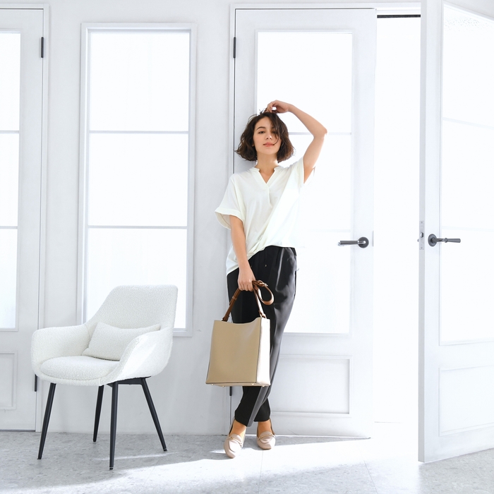 GLACIER lusso モデル着用イメージ01