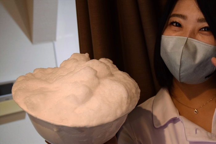 直接肌から取り入れる高濃度コラーゲン泡