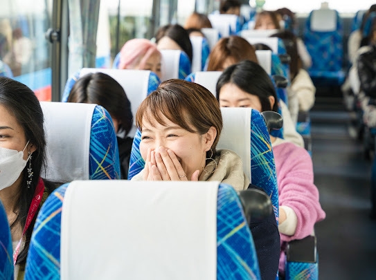 移動中も歌やゲームで盛り上がりました!