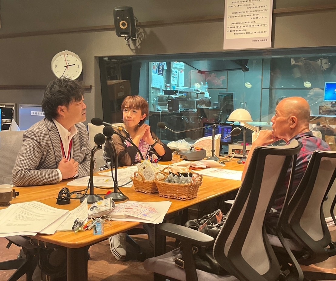 ABCラジオ「粋も甘いも」のゲストコーナー「粋甘VIPルーム」に高価買取専門店「まねきや」が出演!