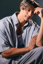 バチェロレッテ　ジャパン【當間ローズ】 特別支援学校へ大型絵本を寄贈　 8/31のコンサートに障がいを持つ方やその保護者を招待！