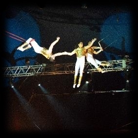 空中パフォーマンス1