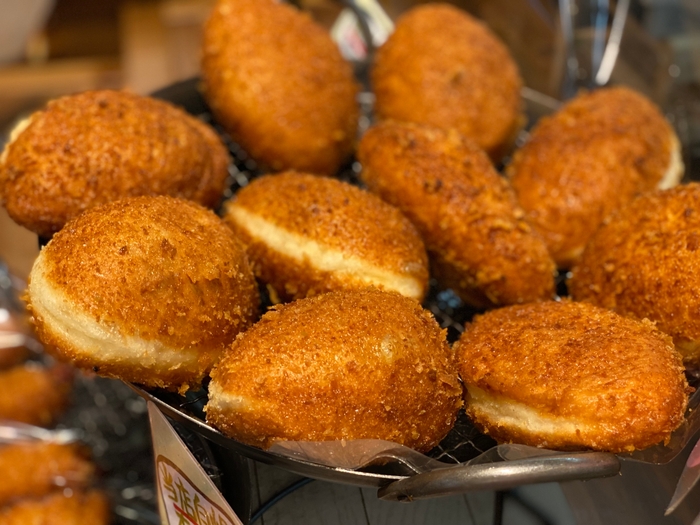 牛肉ゴロゴロカレーパン