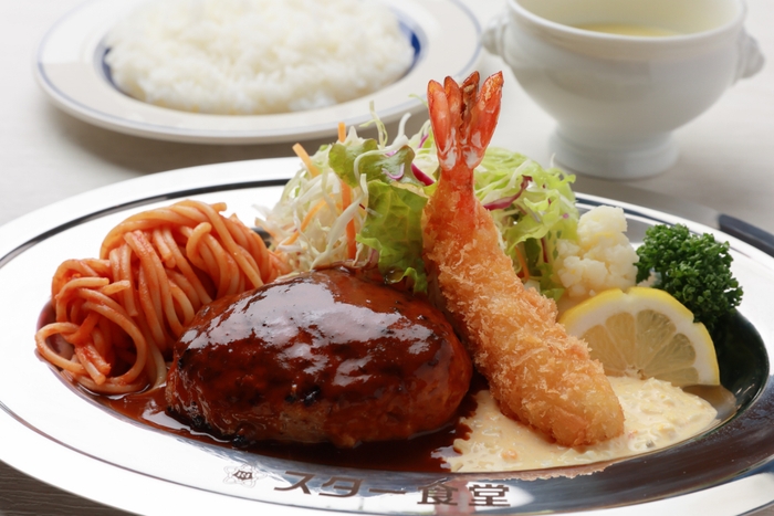 ハンバーグとエビフライ デミグラスソース