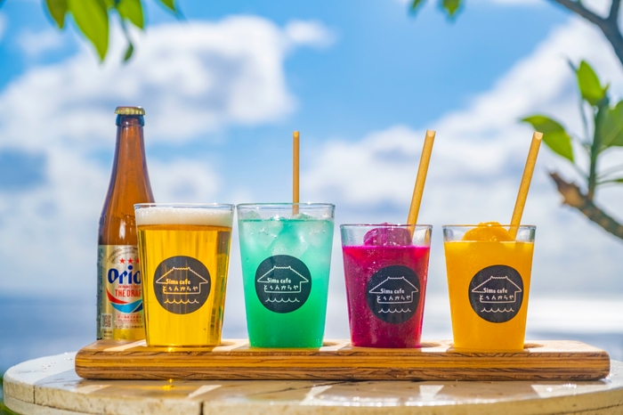 BBQエリアで、見渡す限りの水平線を眺めながら飲むトロピカルドリンクは格別!