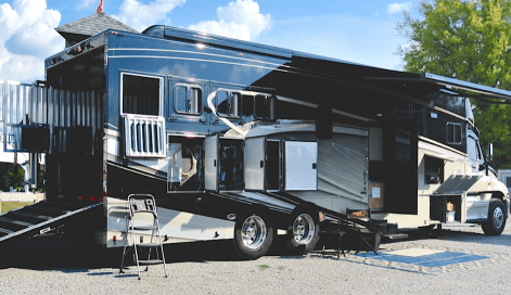 出典：二次情報およびYHResearch,2025