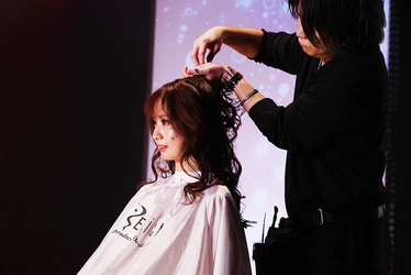 ビューティー＆ファッションの 一般向けクリスマスイベントが12/6(土)開催決定！ ブース・ファッションショー・ダンスステージの出展者を募集