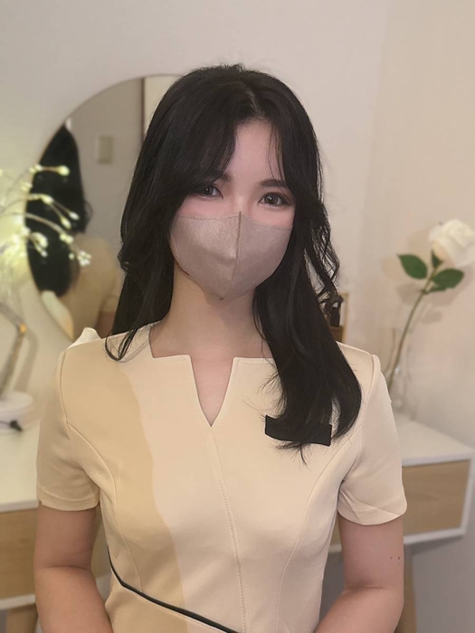 fl Notis六本木店 レギュラースタッフCHERCY