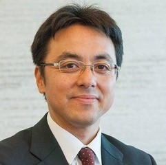 PUBLIC GATE LLC.  代表 村田雅幸氏