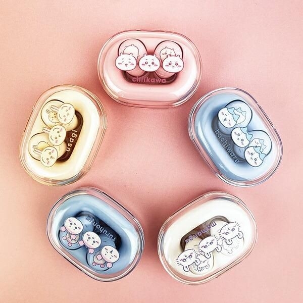 ちいかわのシンプルなスマホ用品