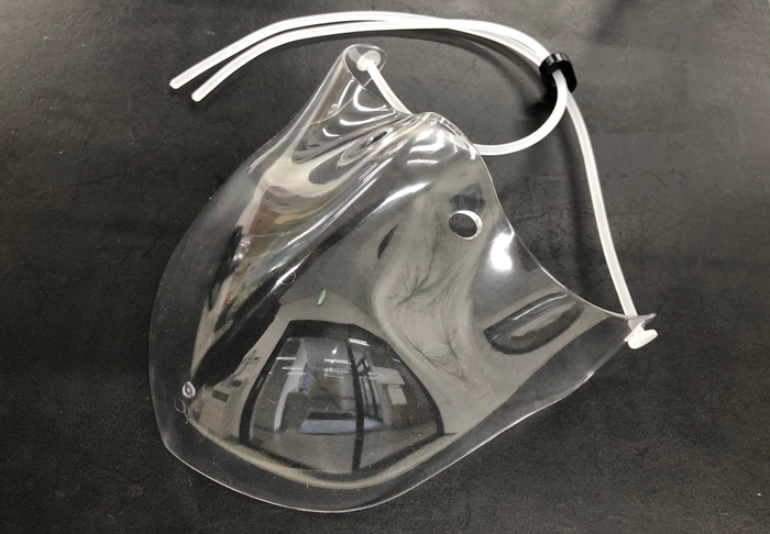 本体・紐・ストッパーの全てに銀イオンAg+配合!