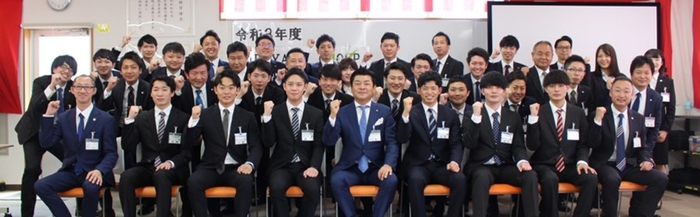 平均年齢34歳!若い人材がどんどん集まる