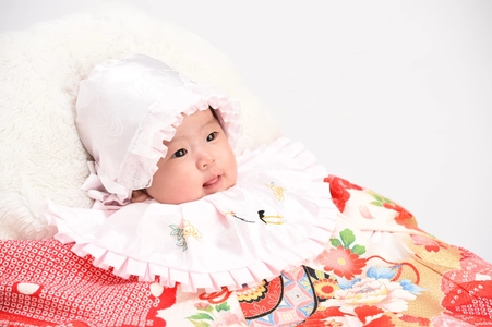 ≪奈良・京都≫お宮参りの写真撮影と産着レンタルが 5,610円で全て完結できちゃう渡辺写真館のお宮参りプランを開始