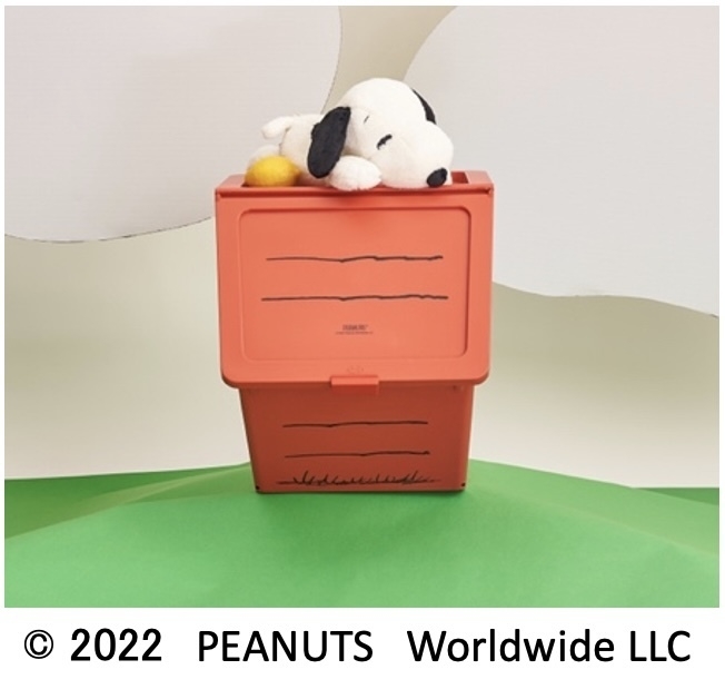 スヌーピーのドッグハウスが、ペリカン型収納BOXに!?