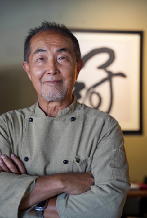 ケンイチ・カナダ氏