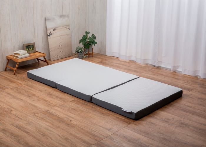 商品画像　三つ折りタイプ