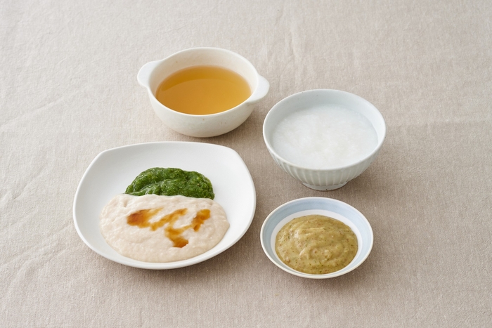 どの食形態でも同じ献立が45日サイクルで提供可能(上から常食・ソフト食・ミキサー食)