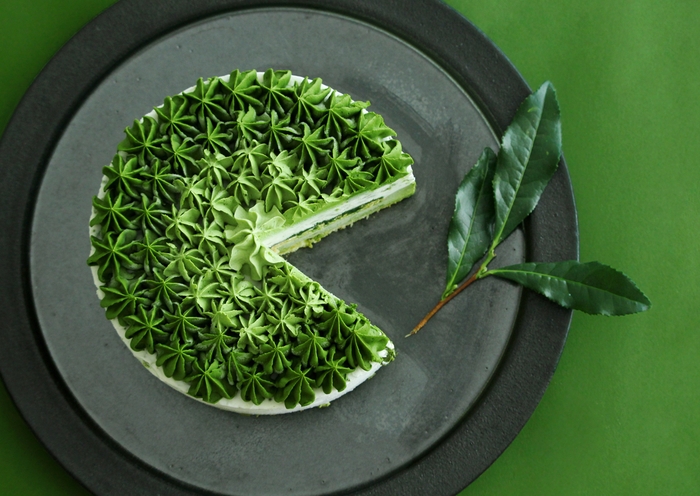 緑のグラデーション~3種の濃度別抹茶クリーム~