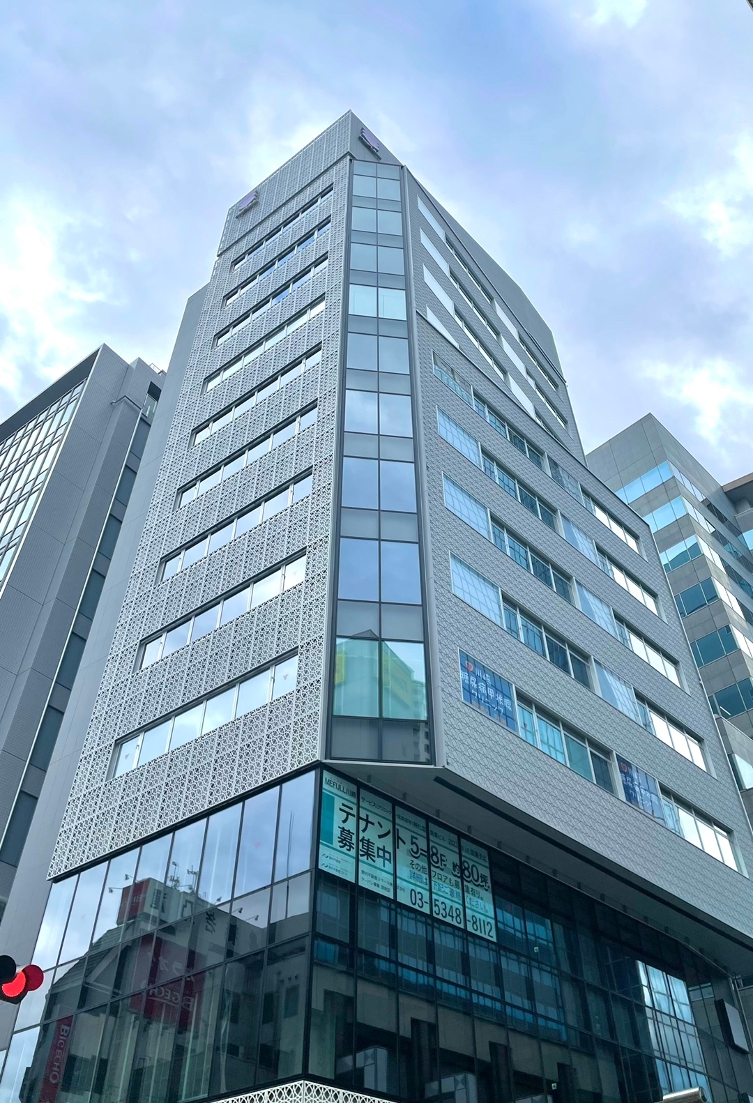 MEFULL川崎 ビル外観