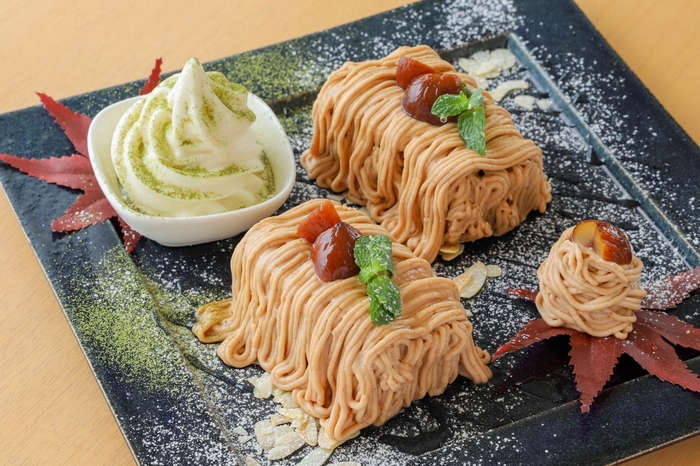 期間限定スイーツ「マロンワッフル」1,800円(税込)