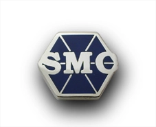 PINS FACTORY（ピンズファクトリー）SMC税理士法人様の社章を製作いたしました★社員が増えたら、まずは社章！小ロット製作もご相談下さい