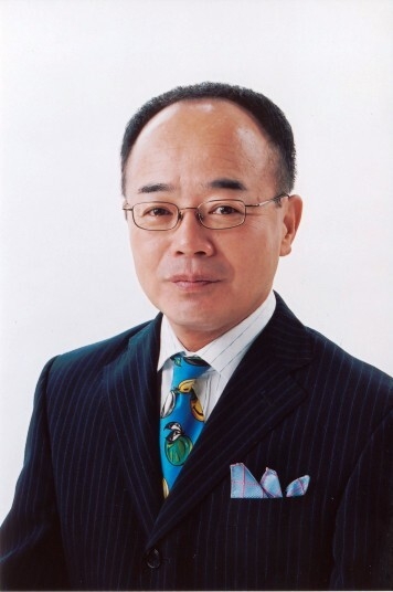 司会“東玉助”