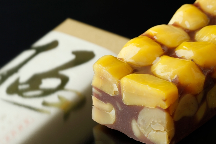 極 栗蒸し羊羹パッケージ