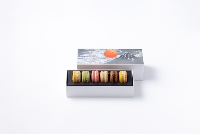 新しいフレーバー「ジャスミン」が入ったマカロン6個詰合わせ 2,600円(本体価格)