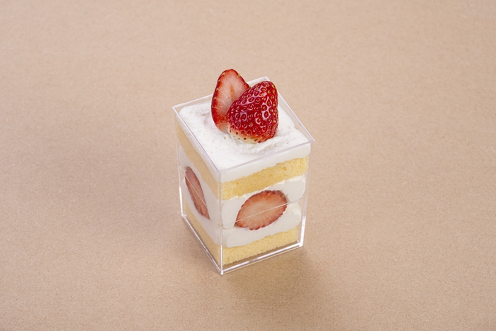 会津産ゆうやけベリーと甘酒のショートケーキ 715円(税込)