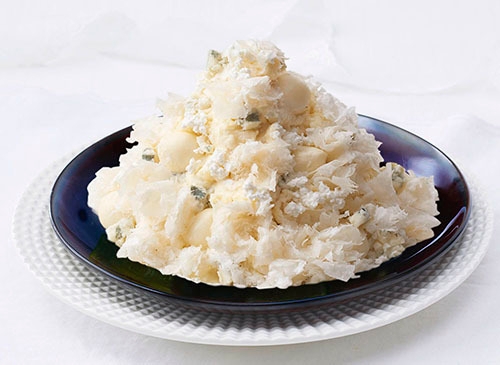 『4種チーズのホワイトサラダ』 ~ クリームチーズ・モッツァレラ・ ゴルゴンゾーラ・カッテージチーズ ~