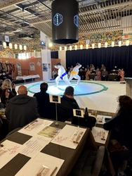 元大関小錦プロデュース！“相撲×エンターテインメント×食”が コンセプトの「相撲レストラン越智泉部屋」が 泉佐野オチアリーナ(関空付近)にて5月3日にグランドオープン