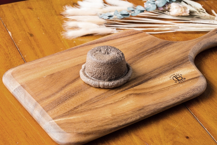 渋沢栄一翁愛用の“シルクハットのあんぱん”