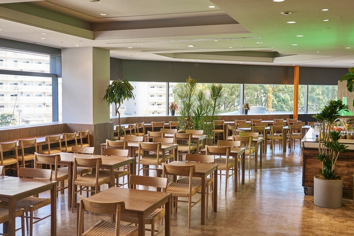 「雨晴食堂」内観