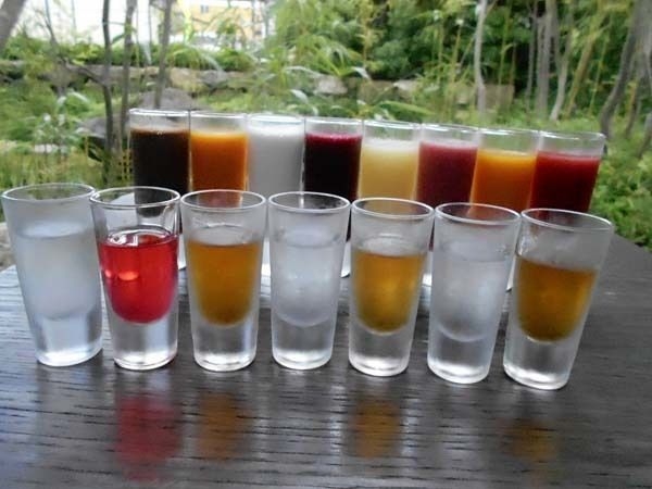 フルーツカクテルかき氷:ソース・リキュール(イメージ)