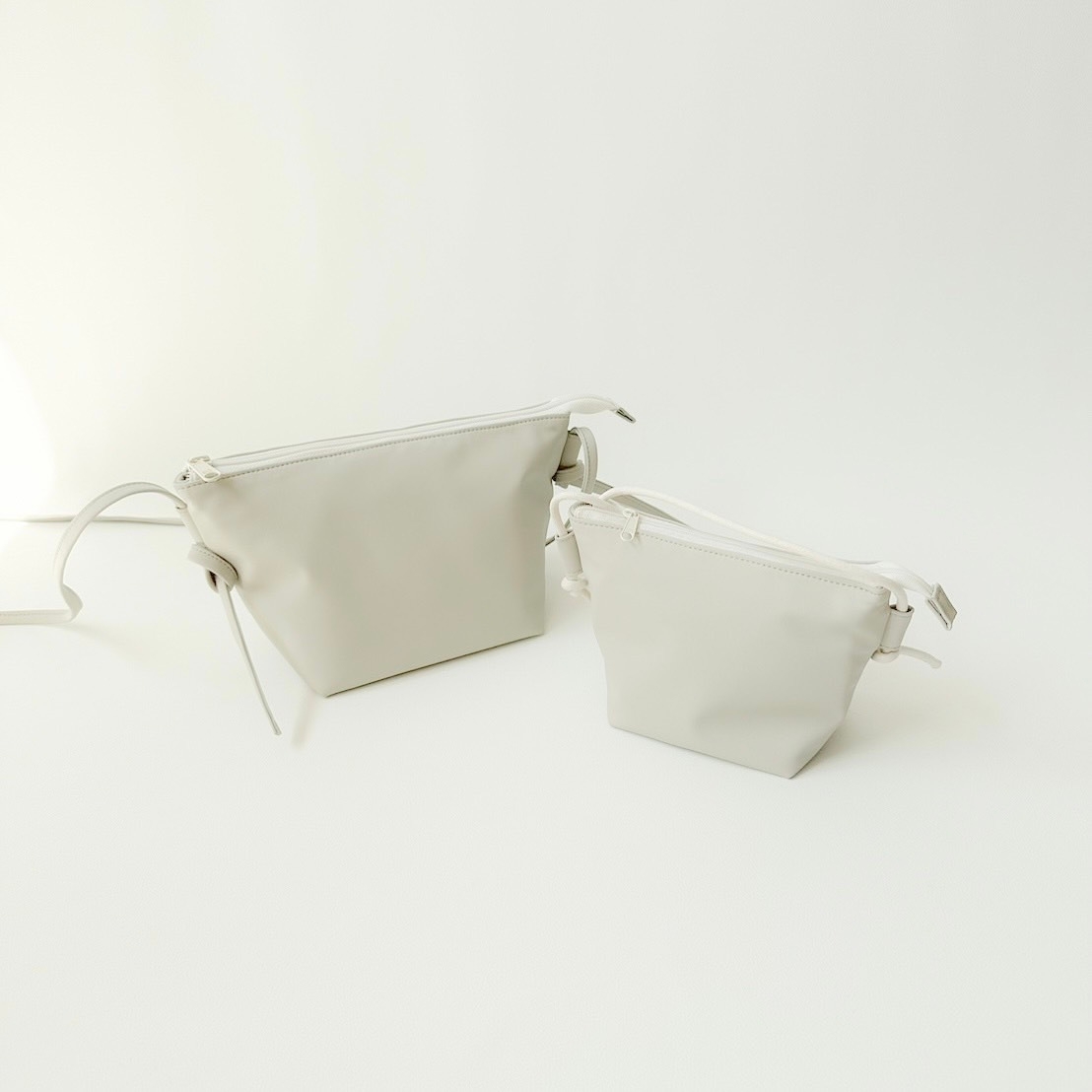 イベント限定カラー スモーキーホワイト