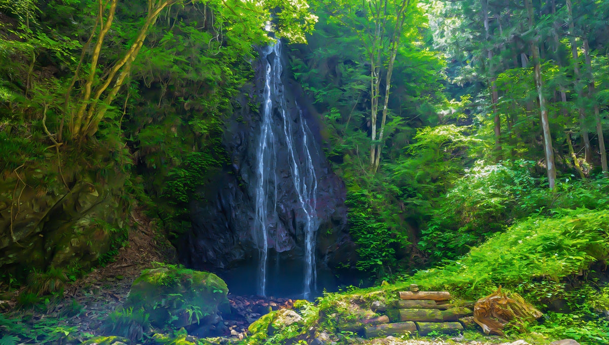 華水の滝|滝壺