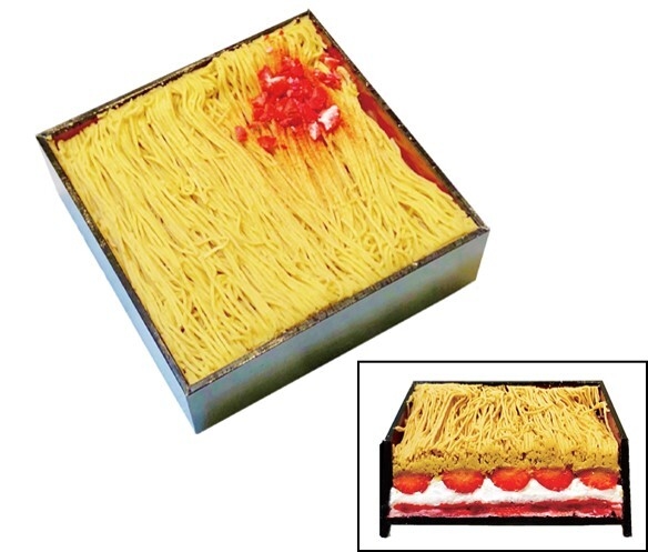 <恵那川上屋>出来立てモンブラン苺