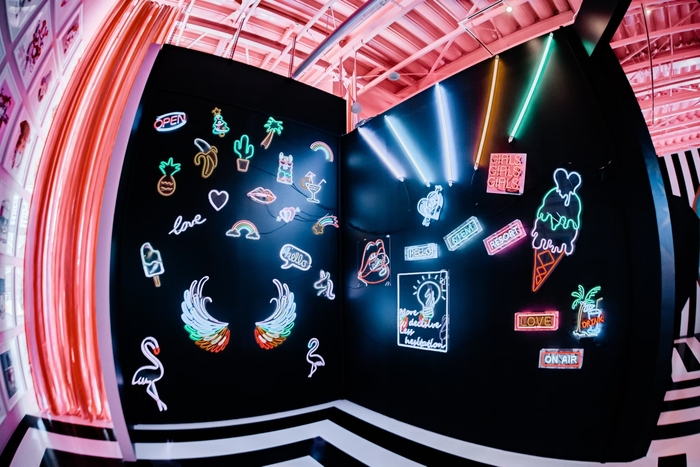 園内:The Pink Cafe 7