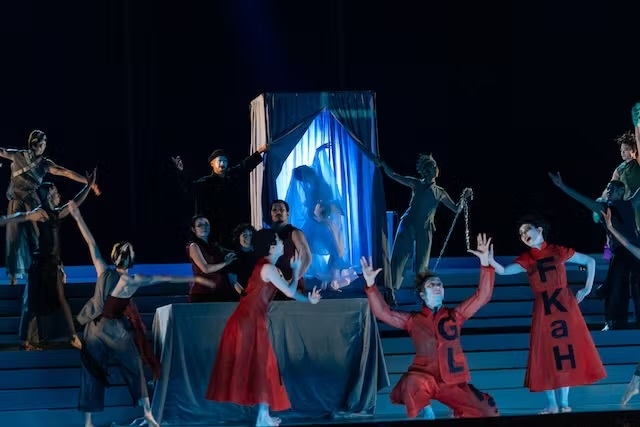 オペラ「浜辺のアインシュタイン」