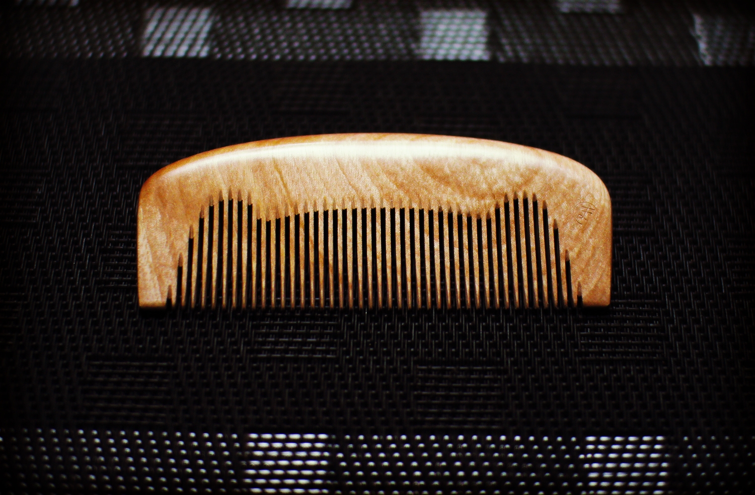 伝統和櫛「お六櫛」 by 工房ふるかわや