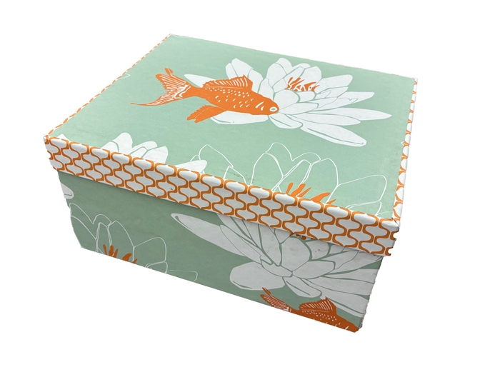 ギフトボックス「めぐり箱」