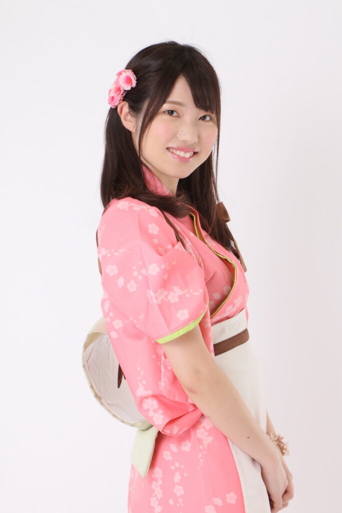 大府・W・桃花役 佐藤綺乃