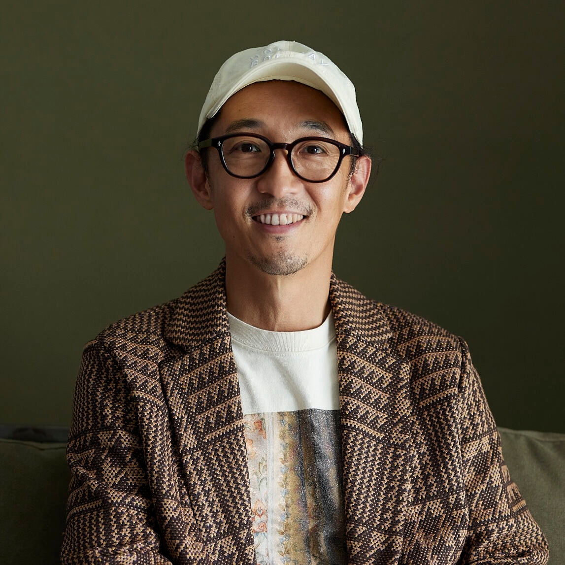 プロフィール画像|芳賀薫監督