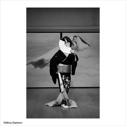 大門美奈「新ばし」:hidechiyo 01 A4サイズ88,000 円 (税込)/小全紙サイズ165,000 円 (税込)
